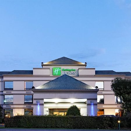 Holiday Inn Express - Concepcion By Ihg Bagian luar foto