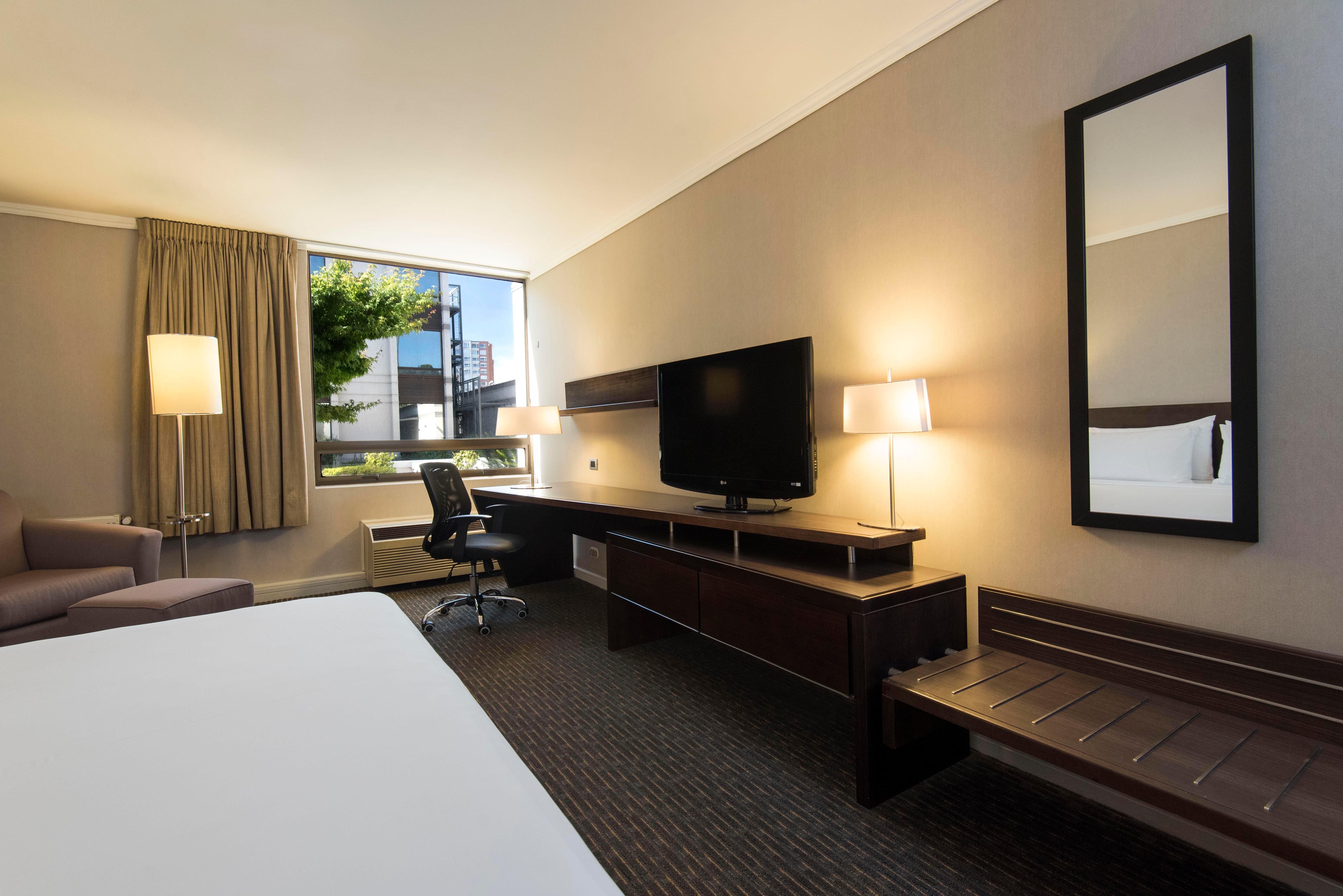 Holiday Inn Express - Concepcion By Ihg Bagian luar foto