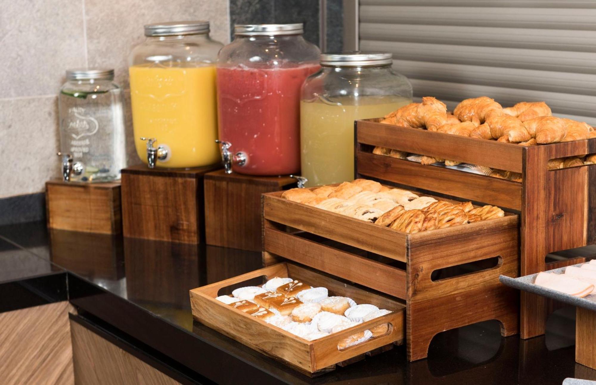 Holiday Inn Express - Concepcion By Ihg Bagian luar foto